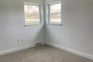 106 Larry St, Hopewell Township, PA 15001 - Photo 13