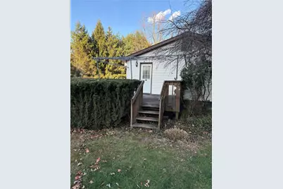 1525 Orchard Dr, Unity Township, PA 15601 - Photo 5