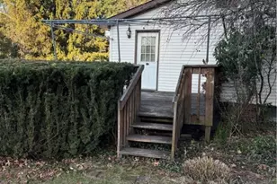 1525 Orchard Dr, Unity Township, PA 15601 - Photo 5