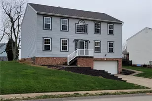 532 Grandshire Dr, Cranberry Township, PA 16066 - Photo 1