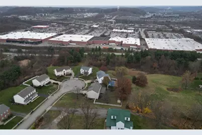 532 Grandshire Drive, Cranberry Township, PA 16066 - Photo 7