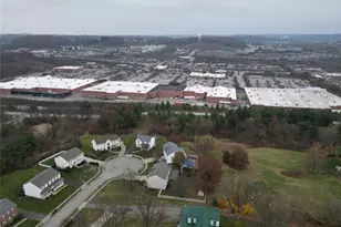 532 Grandshire Dr, Cranberry Township, PA 16066 - Photo 7