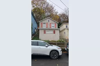 831 Prospect Ave, Charleroi, PA 15022 - Photo 1