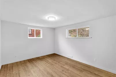 409 Grove Rd, Verona, PA 15147 - Photo 19