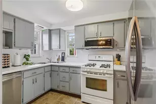 2130 Parklyn St, Pittsburgh, PA 15234 - Photo 7