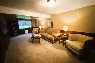 13 Lamplight Dr, Unity Township, PA 15650 - Photo 15