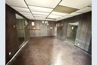 700 W Clayton St, New Castle, PA 16102 - Photo 15