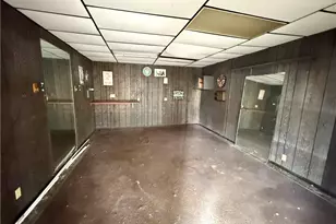 700 W Clayton St, New Castle, PA 16102 - Photo 15