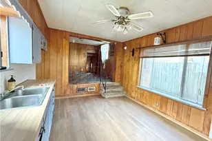 700 W Clayton St, New Castle, PA 16102 - Photo 7