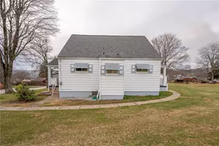 2211 Newton St, Penn Twp, PA 15623 - Photo 29