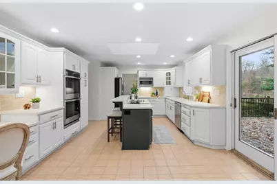 2610 Cedarvue Dr, Pittsburgh, PA 15241 - Photo 13