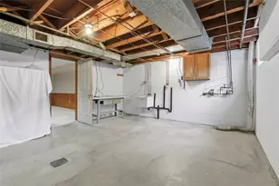 2610 Cedarvue Dr, Pittsburgh, PA 15241 - Photo 41