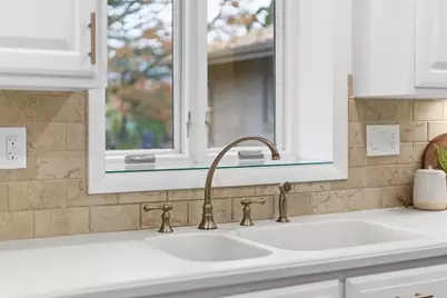 2610 Cedarvue Dr, Pittsburgh, PA 15241 - Photo 17