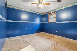 1035 California Dr, California, PA 15423 - Photo 35