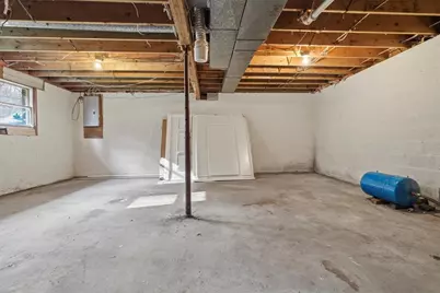 1035 California Dr, California, PA 15423 - Photo 31