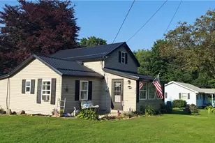 106 Tanner Rd, Greenville Boro, PA 16125 - Photo 3