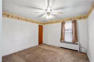 959 Center Ave, Pittsburgh, PA 15229 - Photo 11