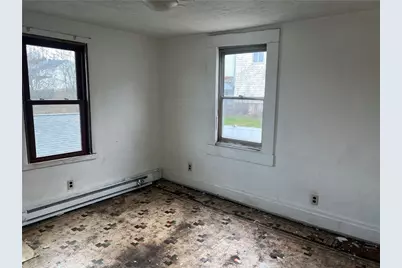 314 Lowell Rear #1/2, Vandergrift, PA 15690 - Photo 5