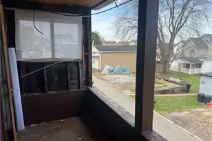 314 Lowell Rear, Vandergrift, PA 15690 - Photo 11