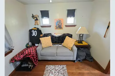 3102 Hazelhurst Ave, Pittsburgh, PA 15227 - Photo 13