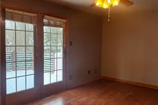 206 Parkwood Dr, Cranberry Township, PA 16066 - Photo 9