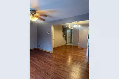 206 Parkwood Dr, Cranberry Township, PA 16066 - Photo 5