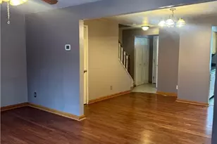 206 Parkwood Dr, Cranberry Township, PA 16066 - Photo 5