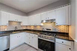 519 Lacock St, Rochester, PA 15074 - Photo 15