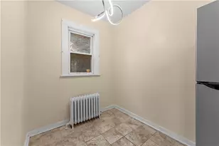 903 Adelaide St, Pittsburgh, PA 15219 - Photo 13