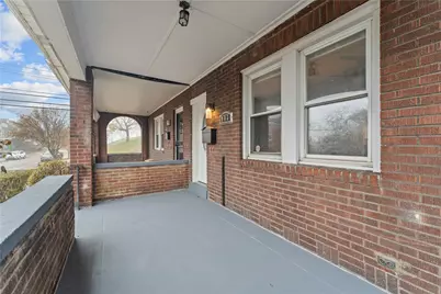 903 Adelaide St, Pittsburgh, PA 15219 - Photo 3