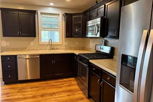 305 Garden Ct, Richland, PA 15044 - Photo 7