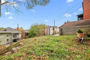 2909 Brownsville Rd, Pittsburgh, PA 15227 - Photo 39