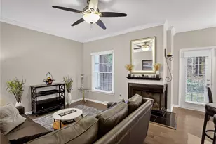 313 Kingsberry Cir, Pittsburgh, PA 15234 - Photo 17