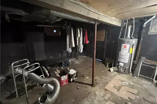 439 Malleable St, Sharon, PA 16146 - Photo 15