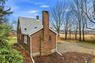 839 E Main St Ext, Pine Township, PA 16127 - Photo 3