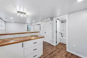 839 E Main St Ext, Pine Township, PA 16127 - Photo 15