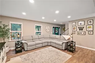 2014 Reis Run Rd, Pittsburgh, PA 15237 - Photo 7