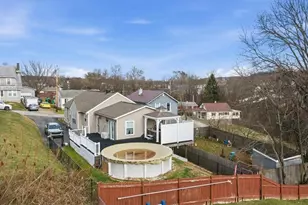 141 Beech St, Hopewell Township, PA 15001 - Photo 5