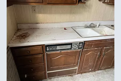 327 3rd St, Leechburg Boro, PA 15656 - Photo 17