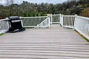 5625 Sandra Dr, Bethel Park, PA 15236 - Photo 17