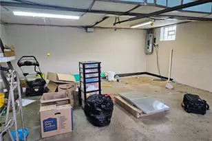 5625 Sandra Dr, Bethel Park, PA 15236 - Photo 29