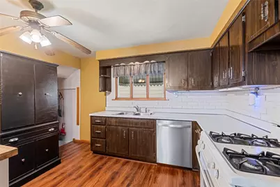 1134 Strawn Ave, New Kensington, PA 15068 - Photo 9