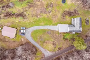 437 Roseville Rd, Perry Township, PA 16041 - Photo 3