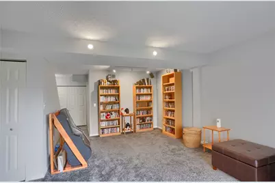 115 Forest Dr, Seven Fields Boro, PA 16046 - Photo 37