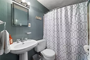 667 Harborview Dr, Pittsburgh, PA 15239 - Photo 15