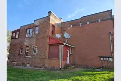 1229 N Sharpsville Ave, Sharon, PA 16146 - Photo 5