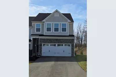 1007 Wellington Ct, Penn Twp, PA 15644 - Photo 1