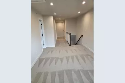 1007 Wellington Ct, Penn Twp, PA 15644 - Photo 13