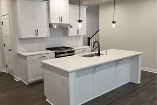 1007 Wellington Ct, Penn Twp, PA 15644 - Photo 7