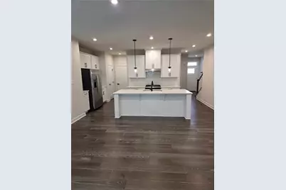 1007 Wellington Ct, Penn Twp, PA 15644 - Photo 5